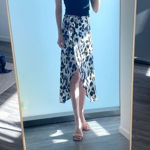 Jeuvre Cheetah Print Midi Skirt with Side Tie